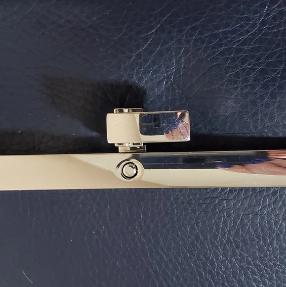 Botkier Purse - Picture 6 of 8